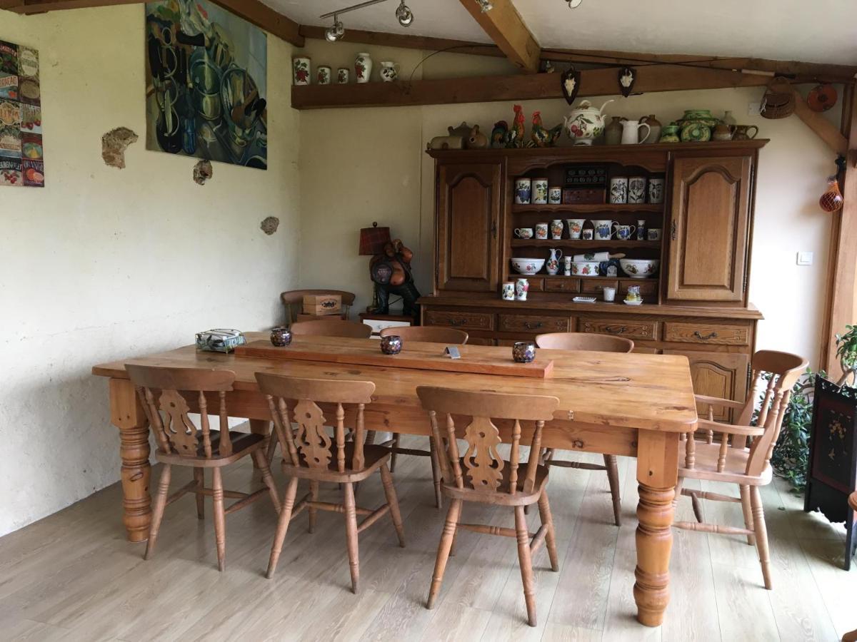 Le Jardin De Rose 24 Feuillebert Romagne 86700 Bed and Breakfast Εξωτερικό φωτογραφία